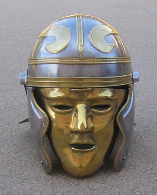 21GalloRomanCavalryHelmet01.JPG